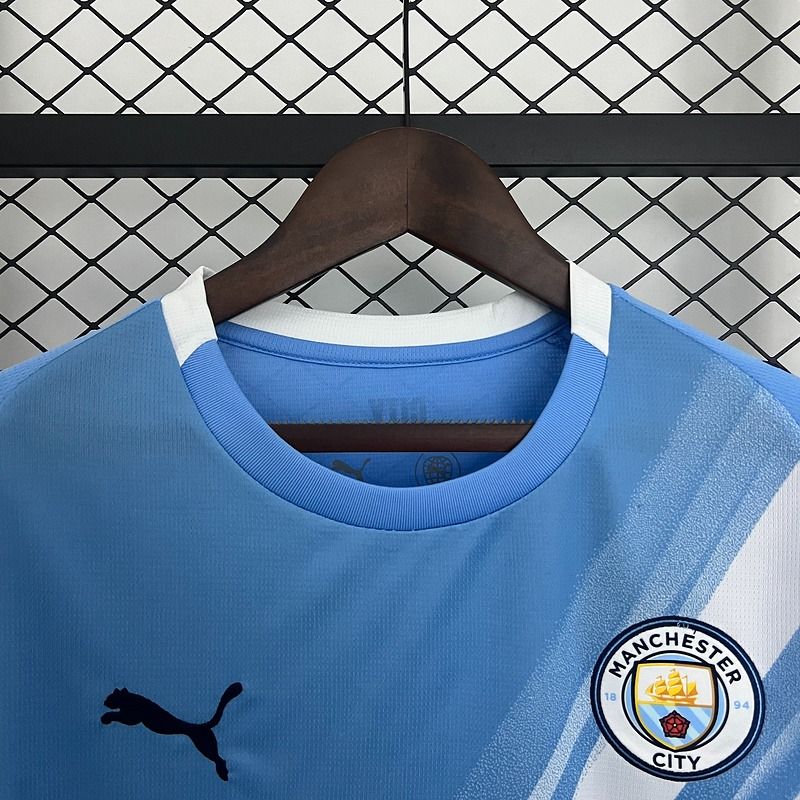 Manchester City 2025-2026 home game