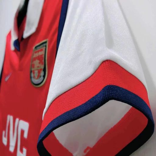 Retro Arsenal FC 1998-1999 home game