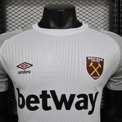 West Ham United 2024-2025 away game player