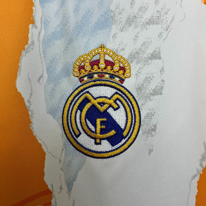 Real Madrid 2025-2026 training uniform
