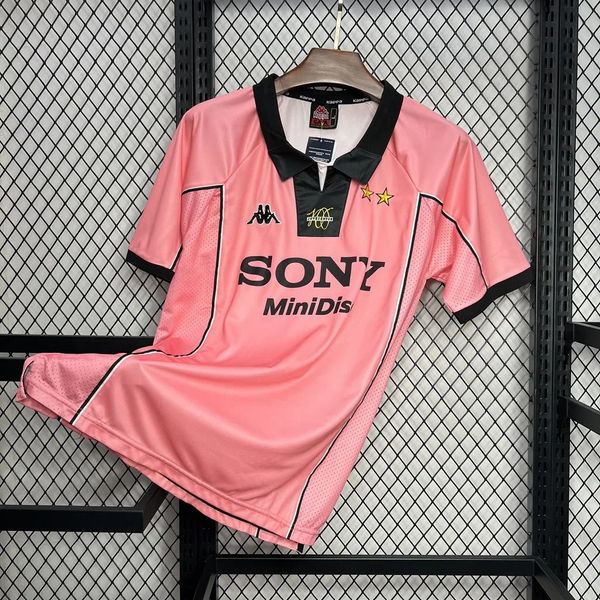 Retro Juventus FC 1997-1998 away game