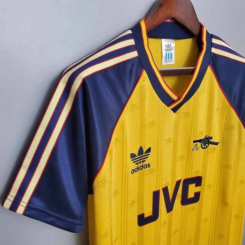 Retro Arsenal FC 1988-1990 away game