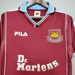 Retro West Ham United 1999-2001 home game