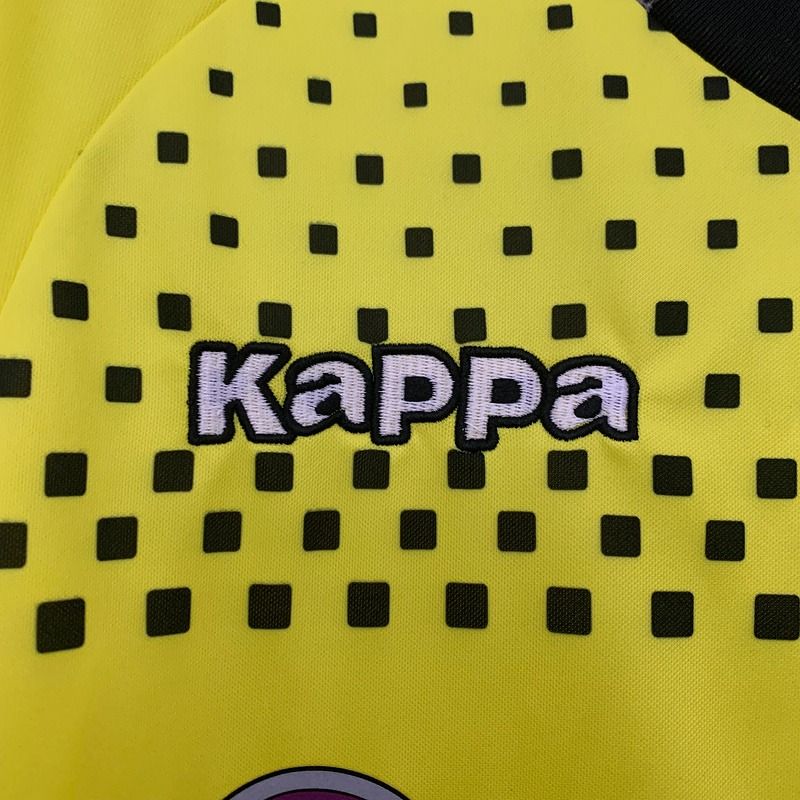 Retro Dortmund 2011-2012 home game