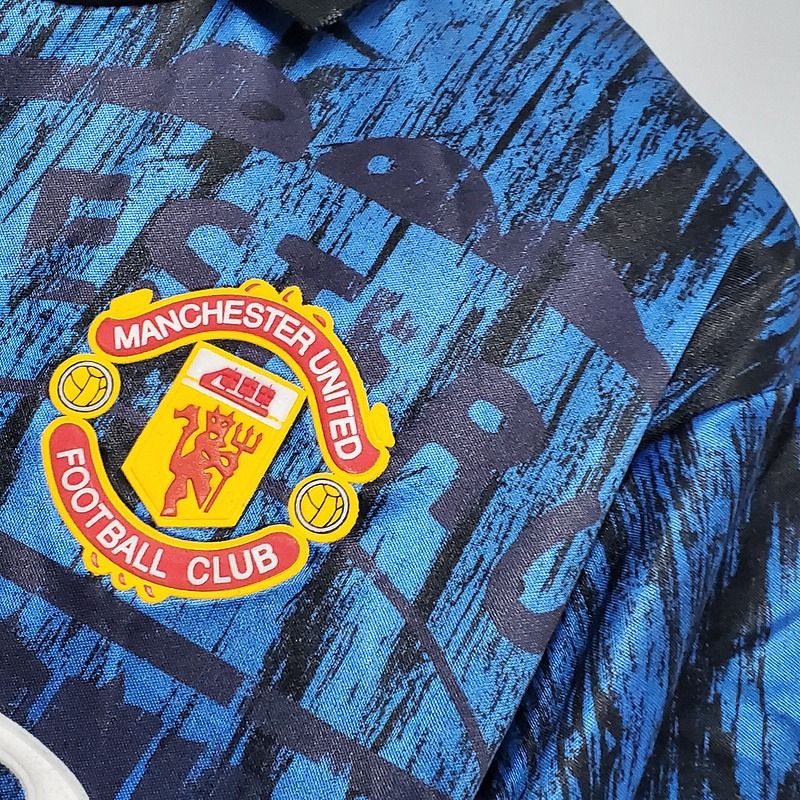 Retro Manchester United 1992-1993 away game