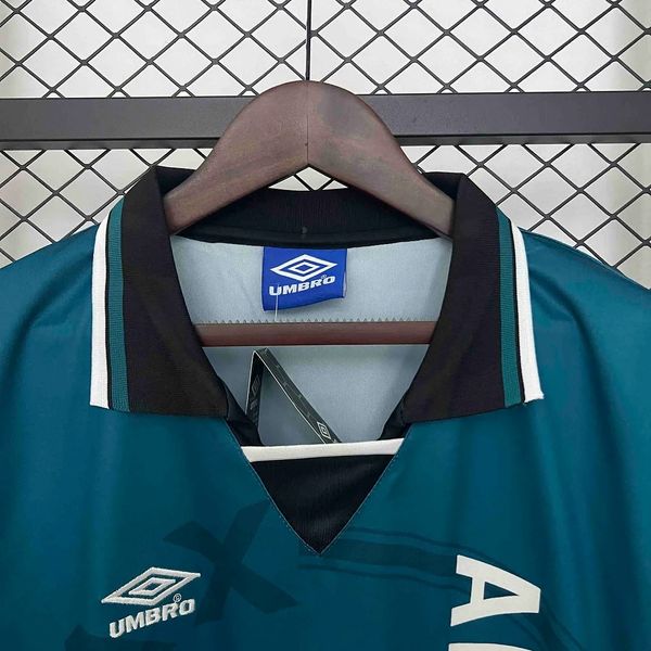 Retro AFC Ajax 1995-1996 away game