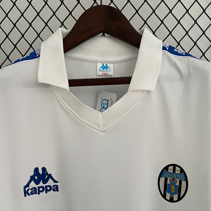 Retro Juventus FC 1990-1992 white shirt