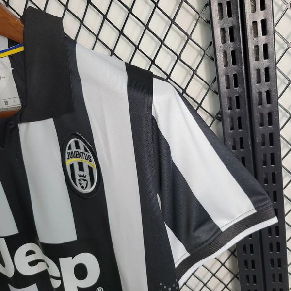 Retro Juventus FC 2014-2015 home game