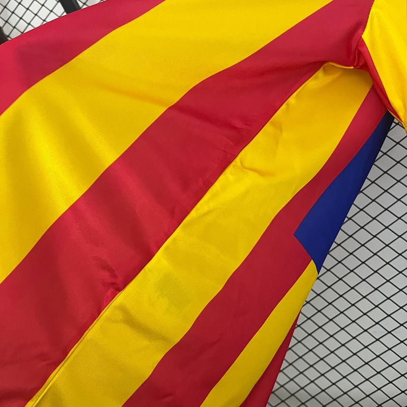 Retro Valencia CF 1980-1982 home