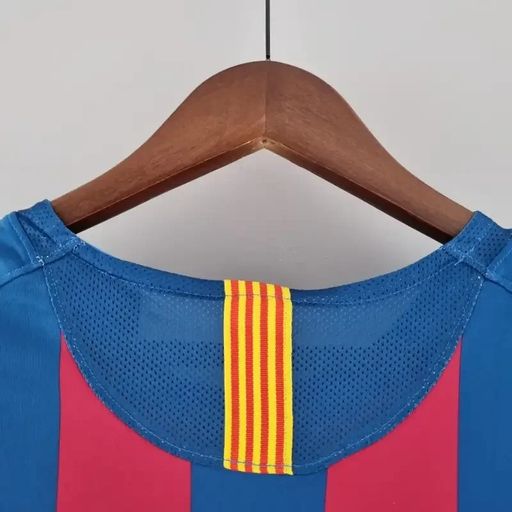 Retro FC Barcelona 2005-2006 home Long Sleeve