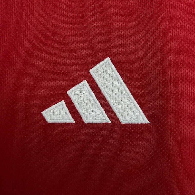 Manchester United 2025-2026 home
