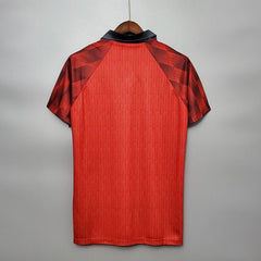 Retro Manchester United 1996-1997 home game