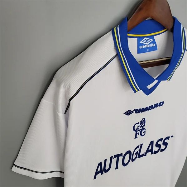 Retro Chelsea FC 1998-2000 away game