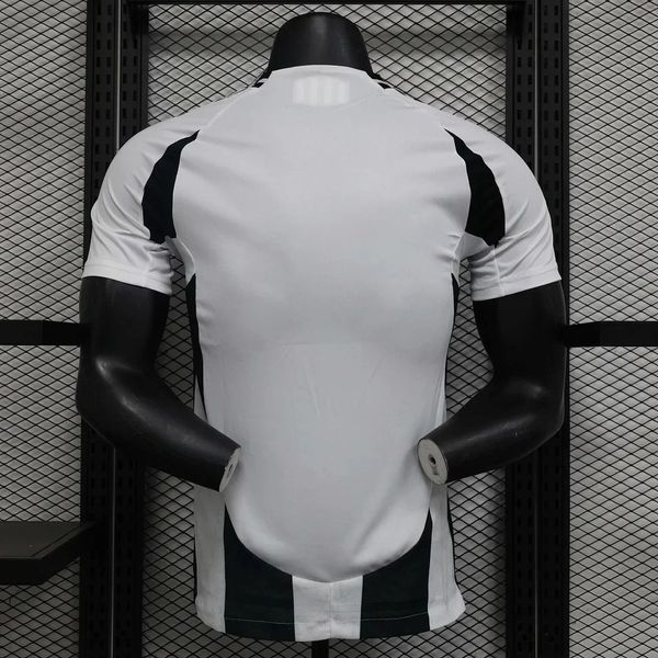 Juventus FC 2024-2025 home game player