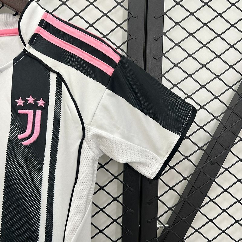 Kid Size Juventus FC 2025-2026 home game