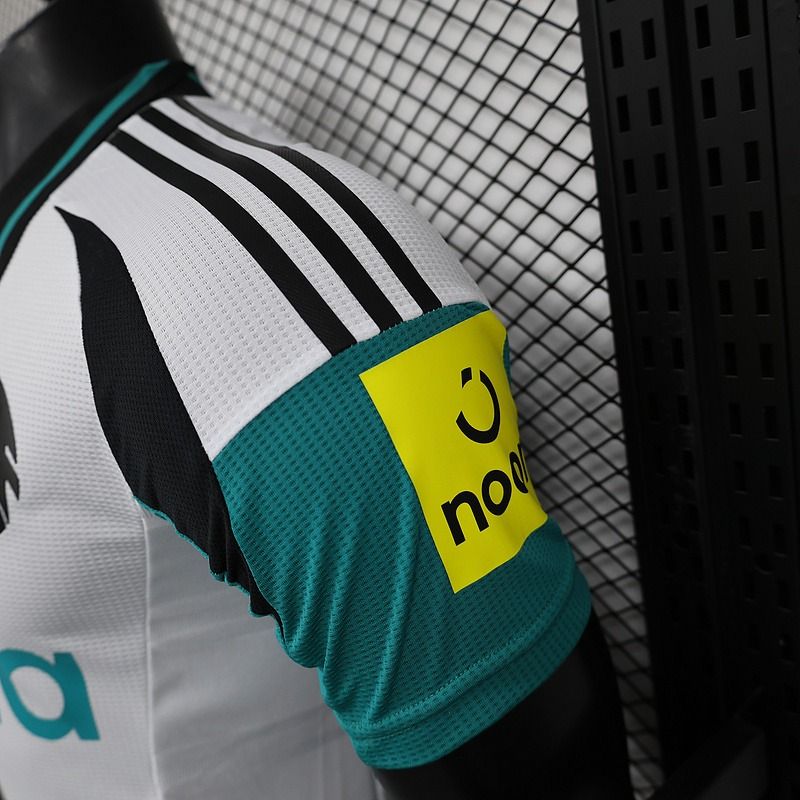 Newcastle United 2024-2025 second away player