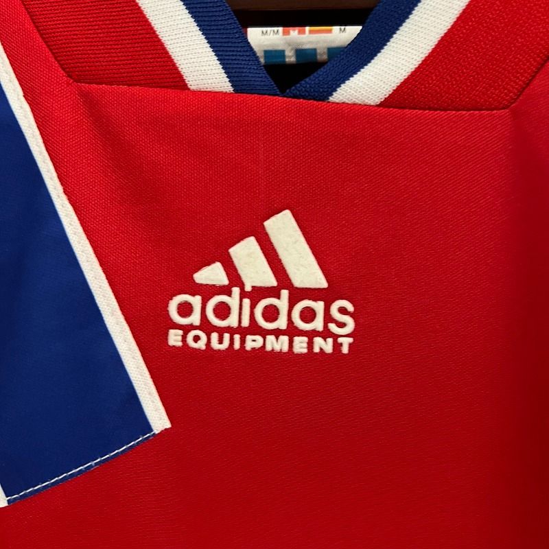 Retro Bayern München 1993-1995 home game
