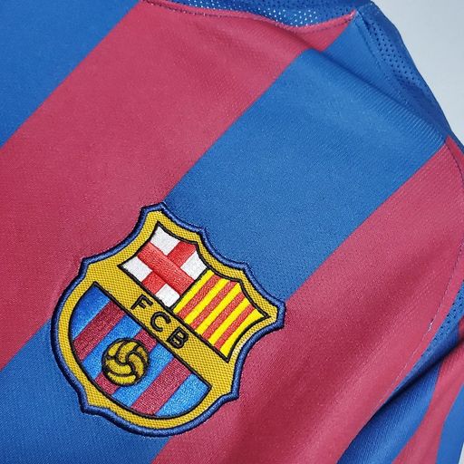 Retro FC Barcelona 2005-2006 home game