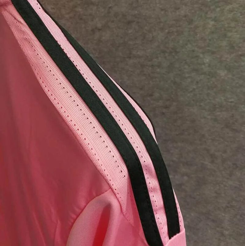 Retro Juventus 2015-2016 away