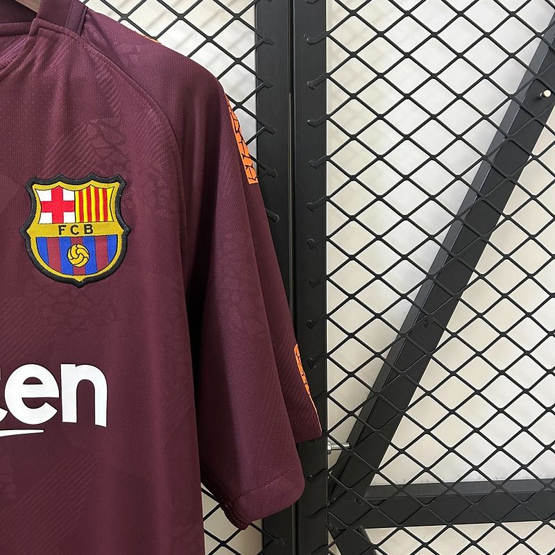 Retro FC Barcelona 2017-2018 second away game