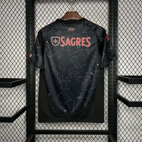 SL Benfica 2024-2025 away game