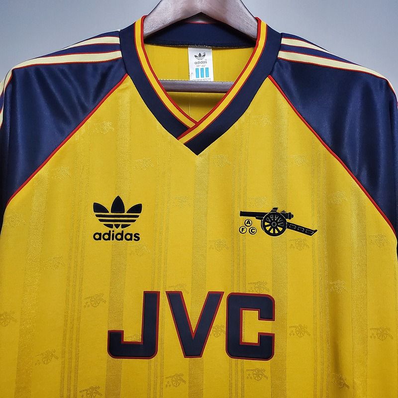 Retro Arsenal FC 1988-1990 away game