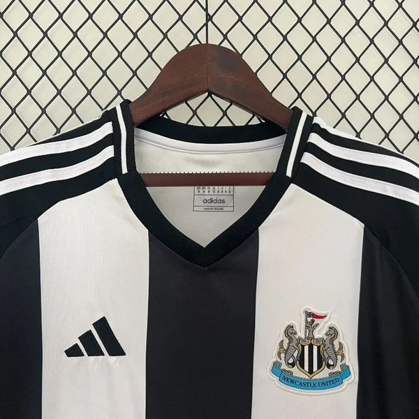 Newcastle United 2024-2025 home game