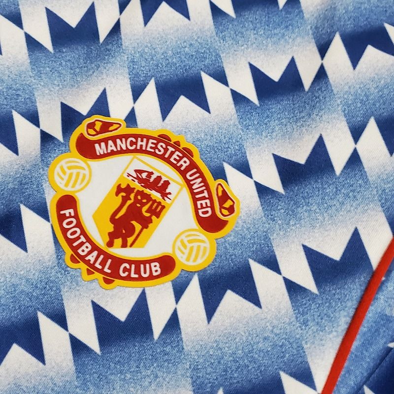 Retro Manchester United 1990-1992 away game