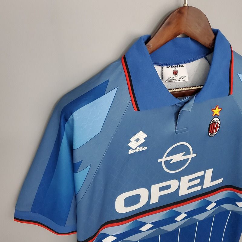 Retro AC Milan 1995-1996 third away game