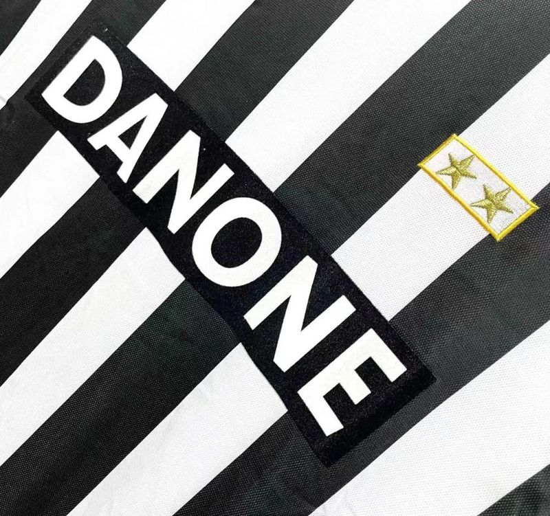 Retro Juventus 1992-1994 home