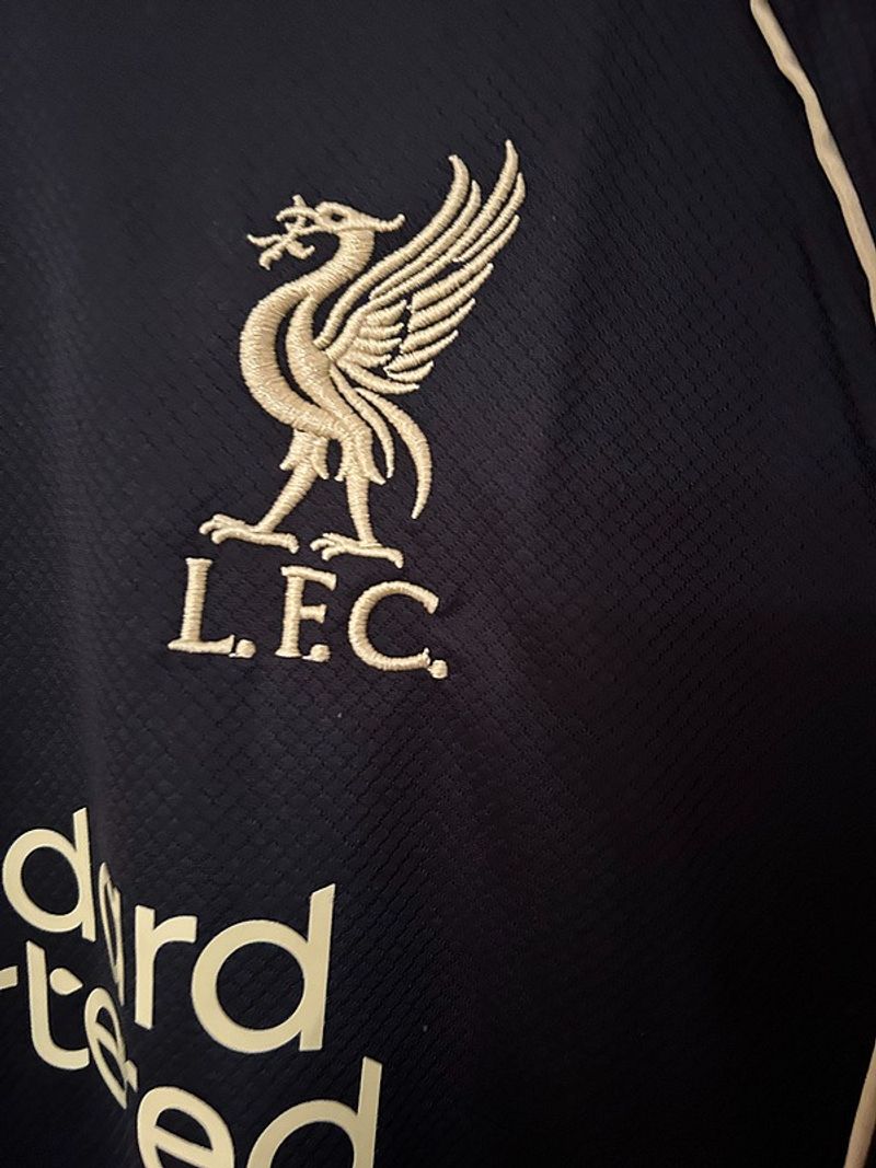 Liverpool FC 2025-2026 special edition