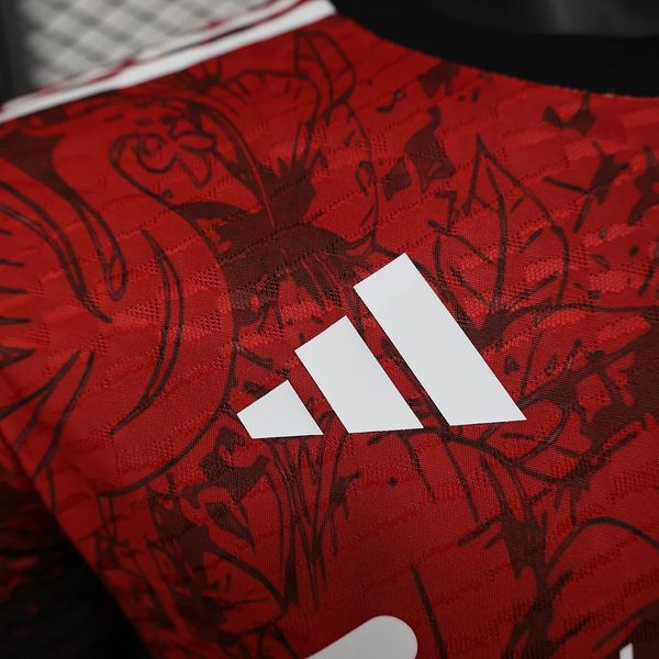 Liverpool FC 2025-2026 special edition