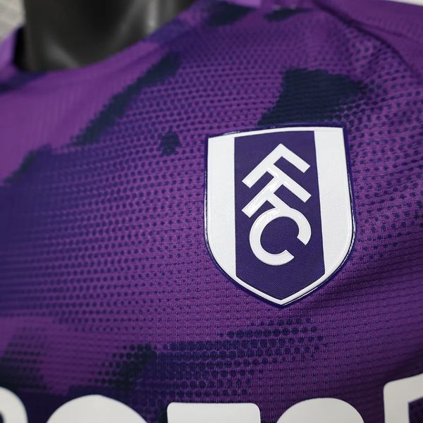 Fulham FC 2024-2025 second away player
