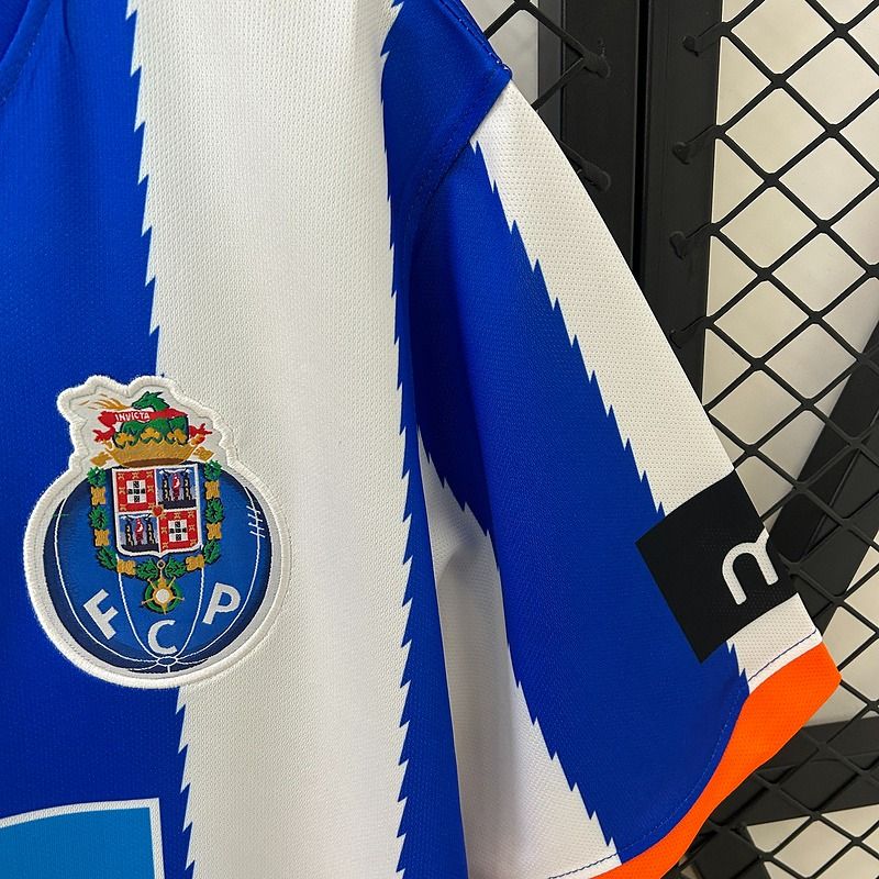 Retro FC Porto 2010-2011 home
