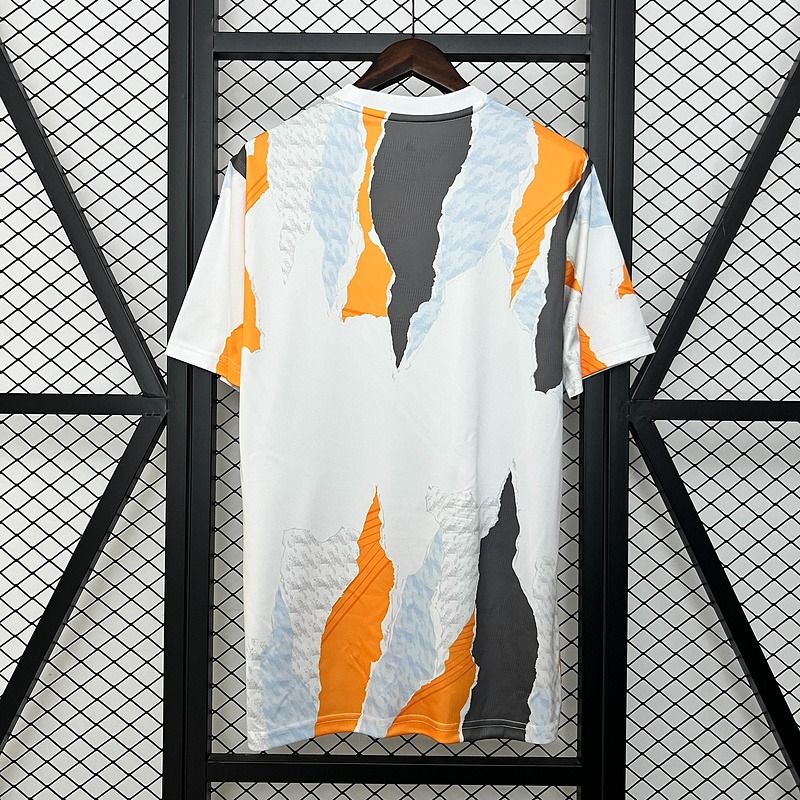 Real Madrid 2025-2026 training uniform