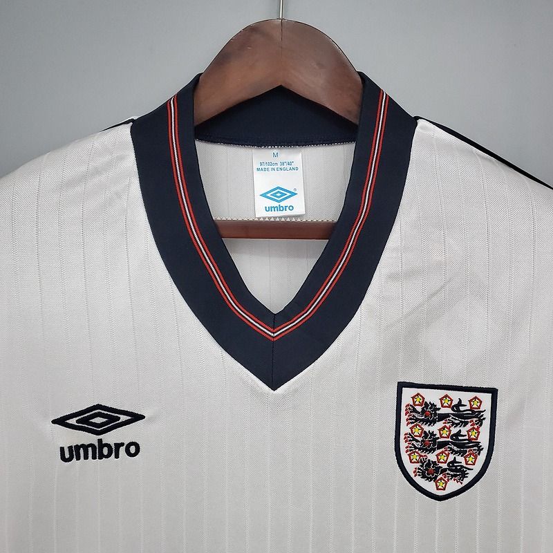 Retro England national 1984-1987 home game