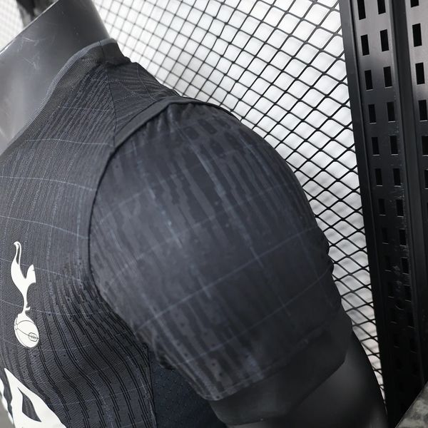 Tottenham Hotspur 2025-2026 third away player