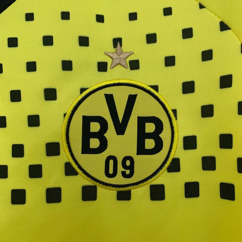 Retro Dortmund 2011-2012 home game
