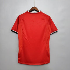 Retro Manchester United 2000-2001 home game