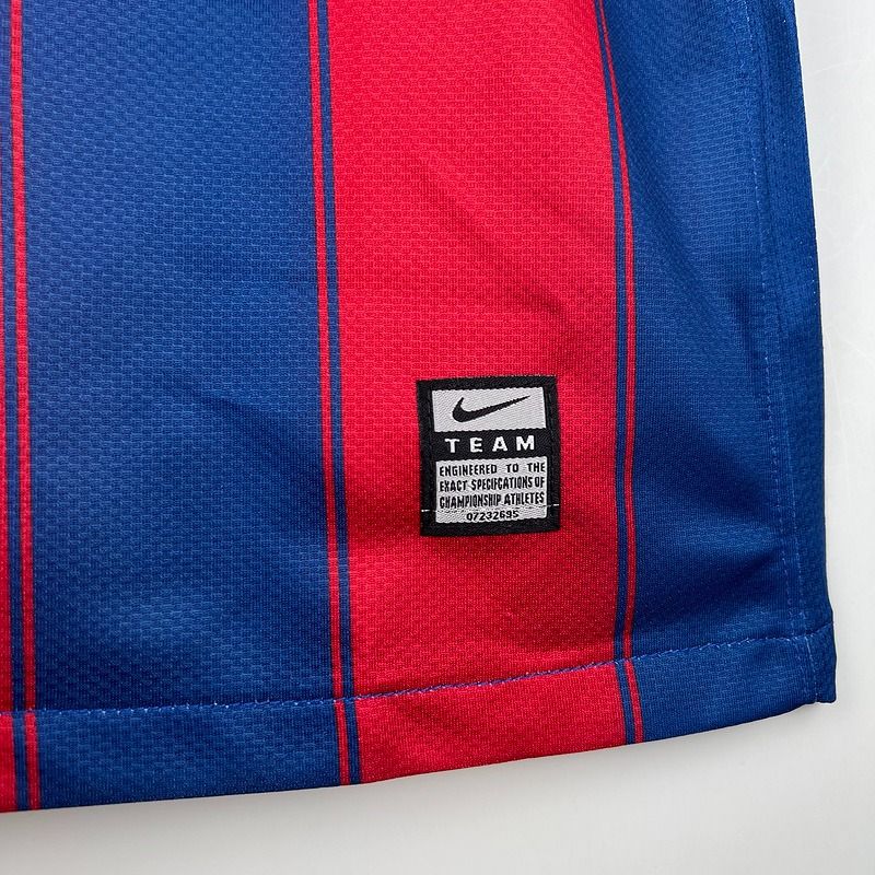 Retro FC Barcelona 2009-2010 home game