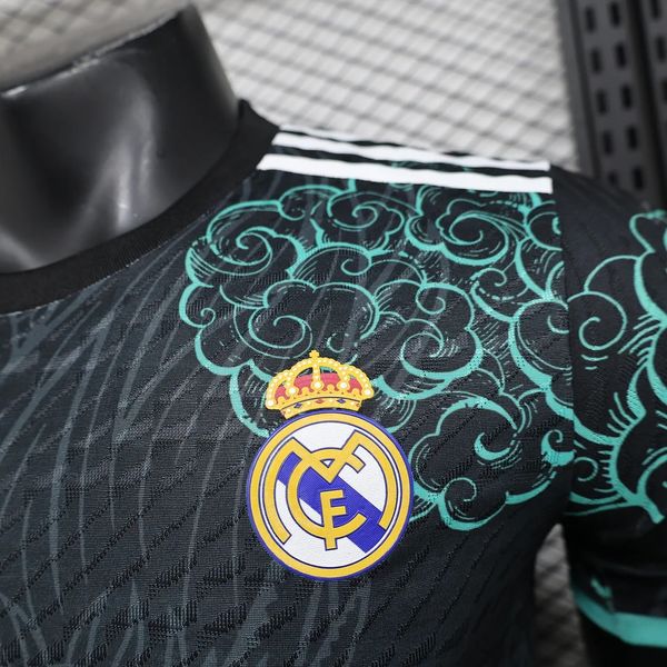 Real Madrid 2025-2026 special edition player