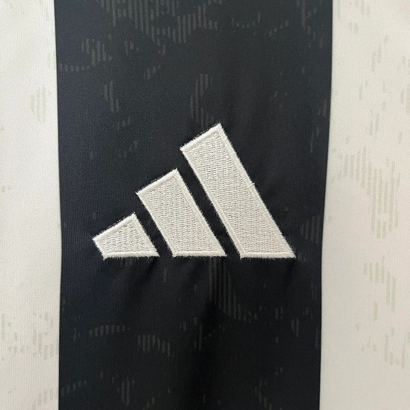 Juventus 2024-2025 home