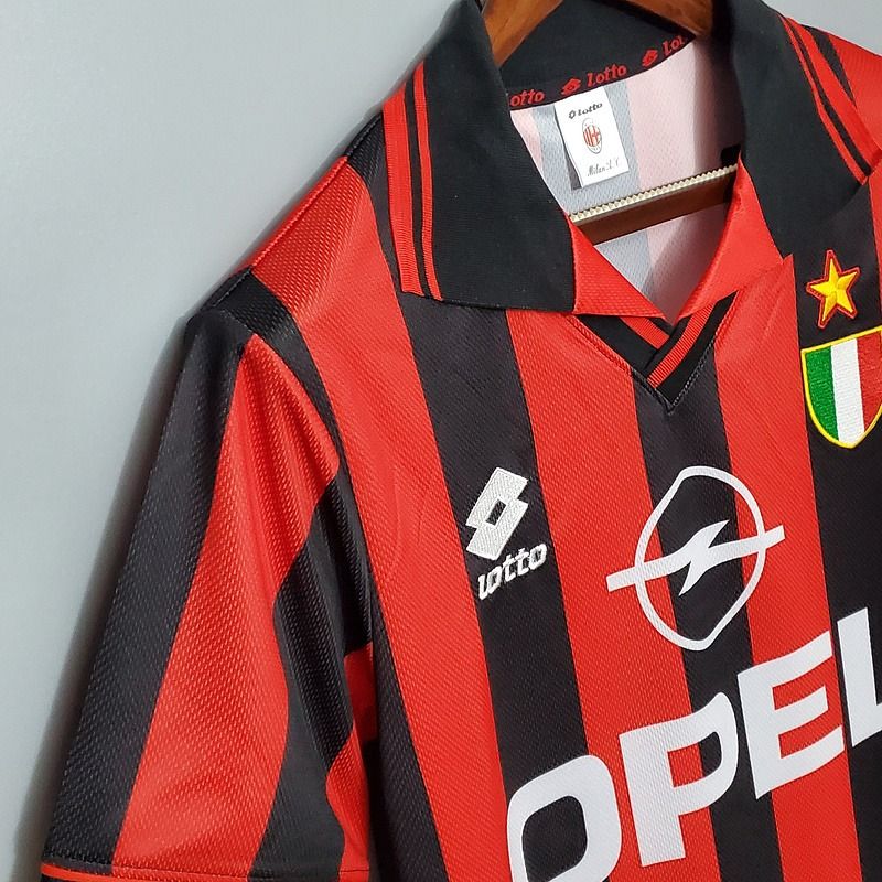 Retro AC Milan 1996-1997 home game