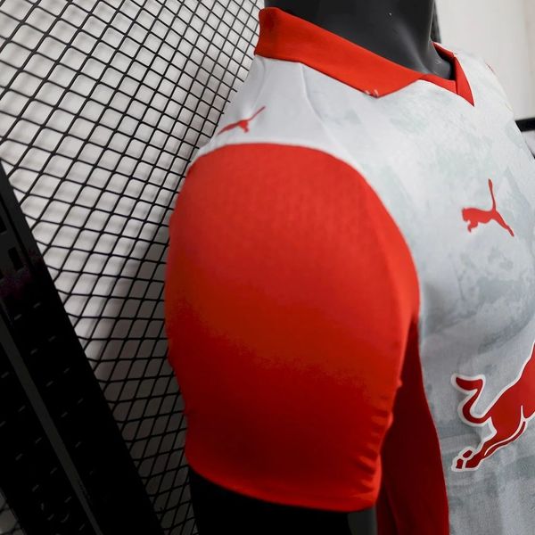 RB Leipzig 2025-2026 home game player