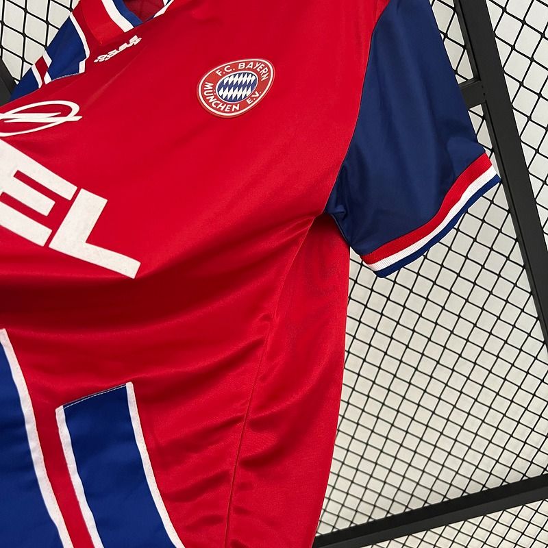 Retro Bayern München 1993-1995 home game