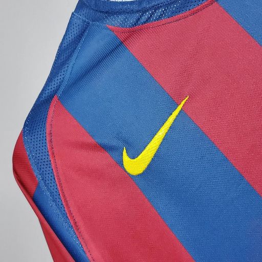 Retro FC Barcelona 2005-2006 home game