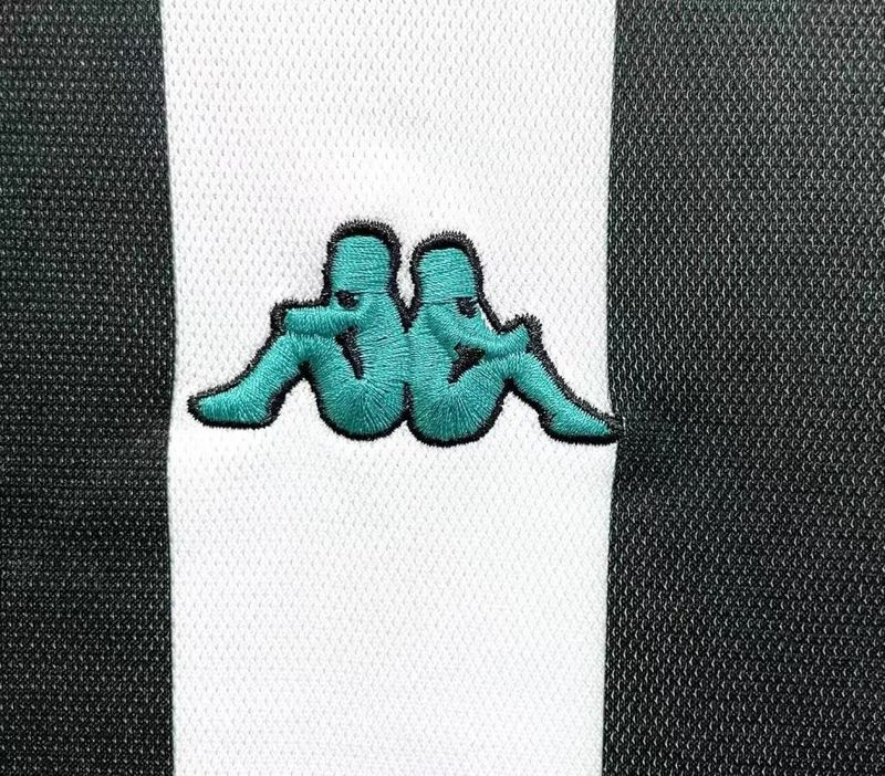 Retro Juventus 1992-1994 home