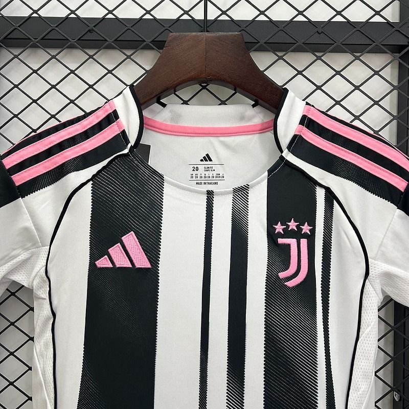 Kid Size Juventus FC 2025-2026 home game