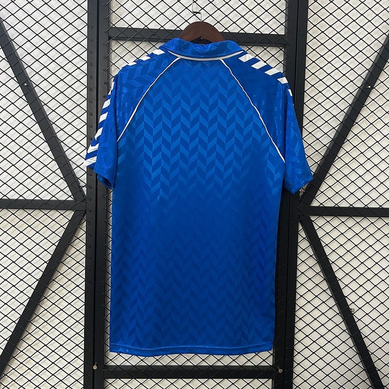 Retro Real Madrid 1986-1987 away game
