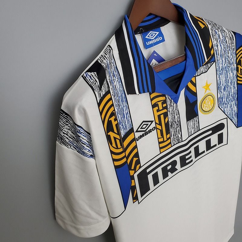 Retro Inter Milano 1996-1997 away game
